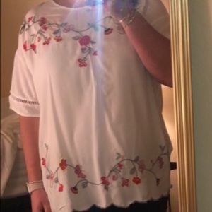 Embroidered White Tunic